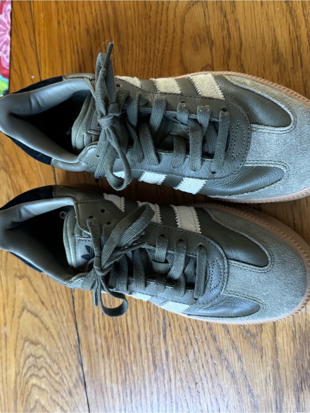 adidas Women's Olive/White Classic Low-Top Sneakers